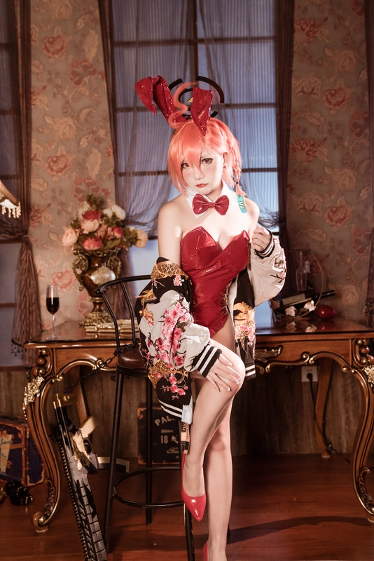 Blue Archive Neru Mikamo Bunny 碧蓝档案 美甘宁瑠 - 是一只熊仔吗